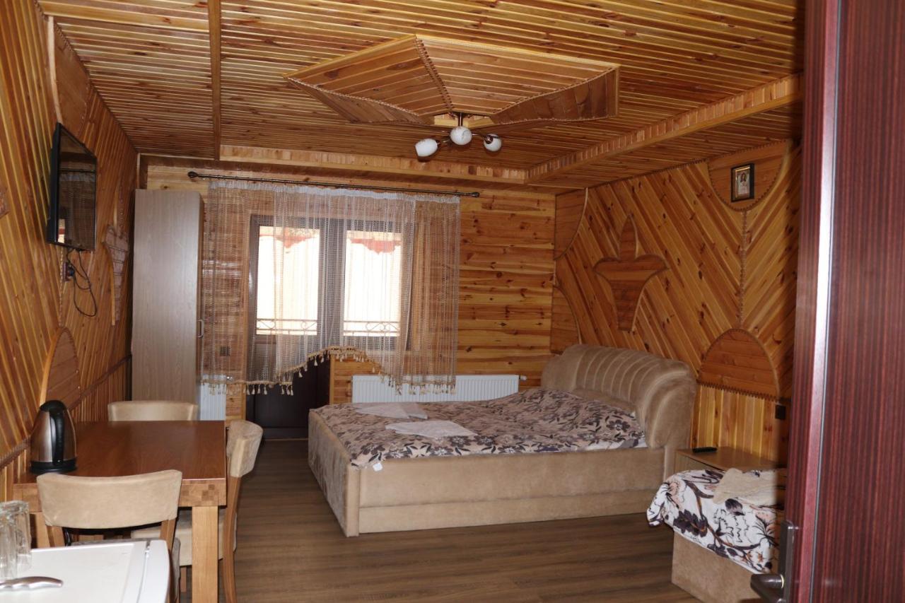 Гостинний Двір Вишня Bukovel Luaran gambar