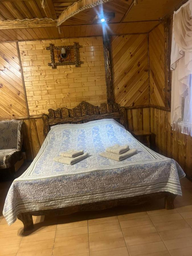 Гостинний Двір Вишня Bukovel Luaran gambar